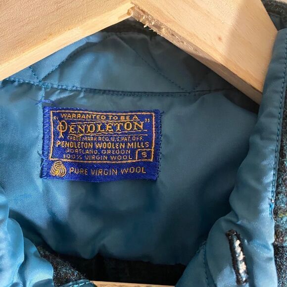 Pendleton’s Men’s Button- Down Fireside Shirt Sz S - Picture 2 of 6